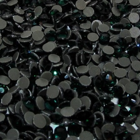Стразы клеевые (камешки) DMC ss20 emerald (1440 штук)