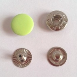 Кнопка металлическая 12,5 мм эмаль салатовый яркий №232 (720 штук)