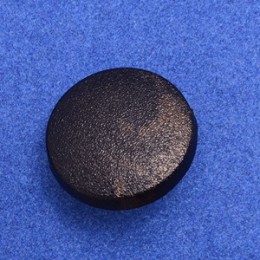 Кнопка пластиковая 20 мм китай черная (1000 штук)
