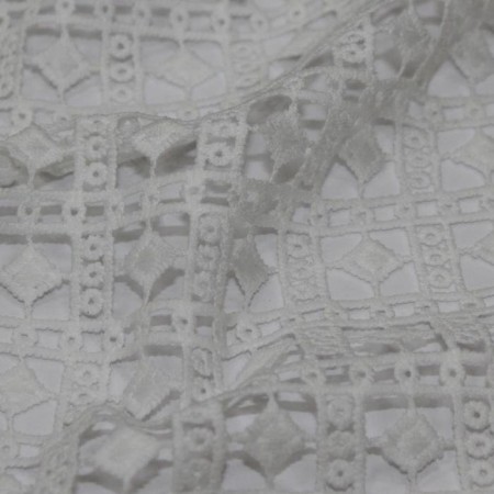 Ткань гипюр макраме белый ромб (метр )